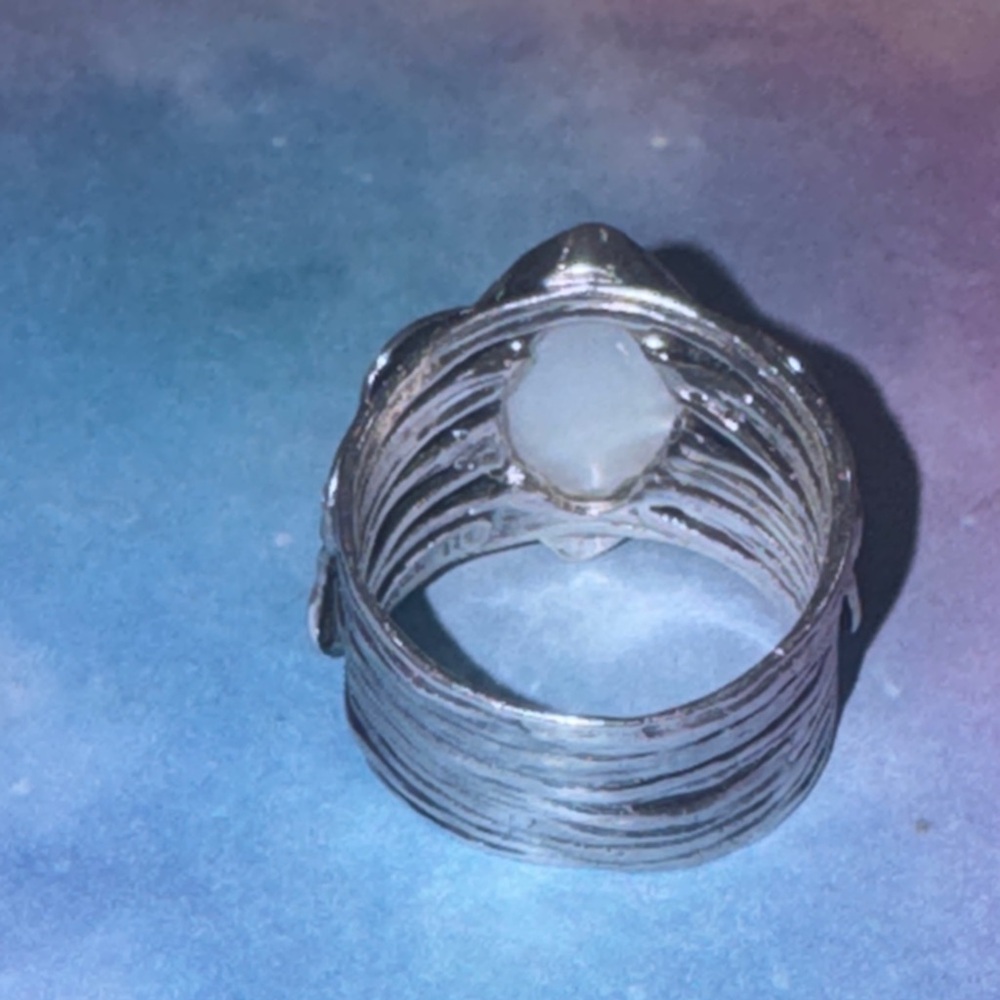 Silver Mop Ring - image 5